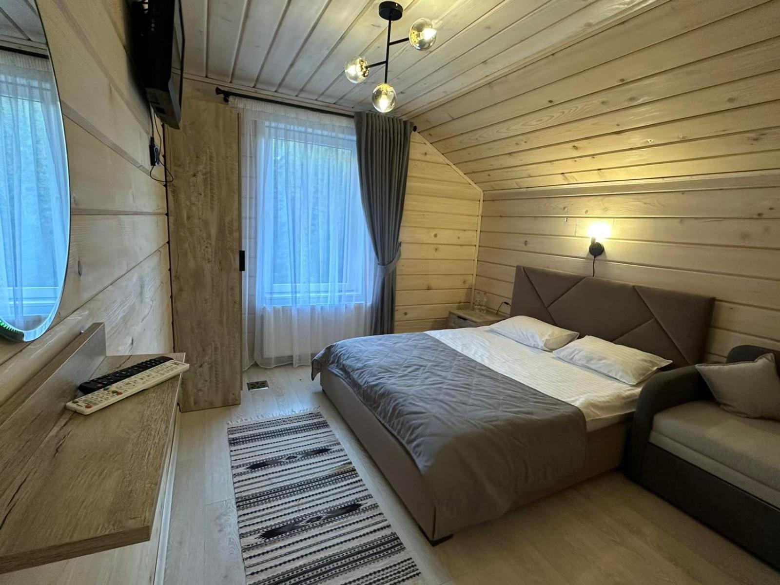 Hotel Dykyi Med Tatariv Dış mekan fotoğraf