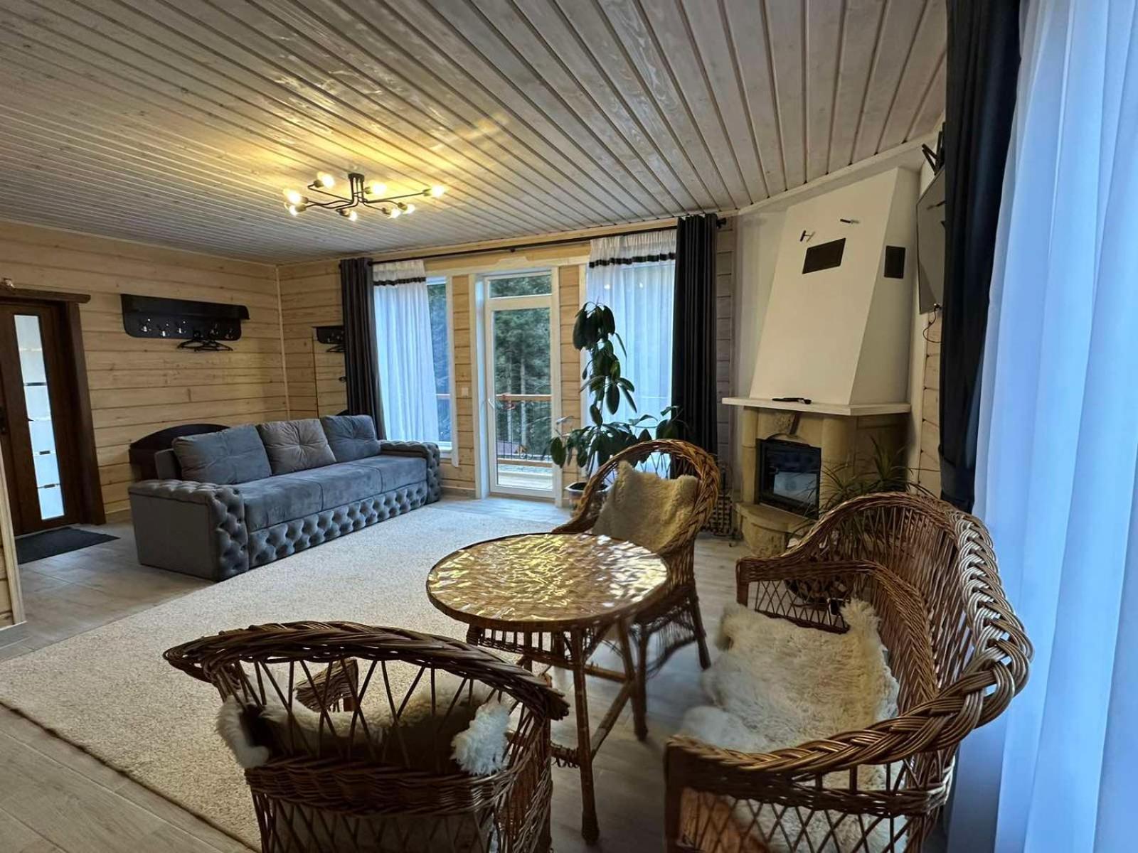 Hotel Dykyi Med Tatariv Dış mekan fotoğraf