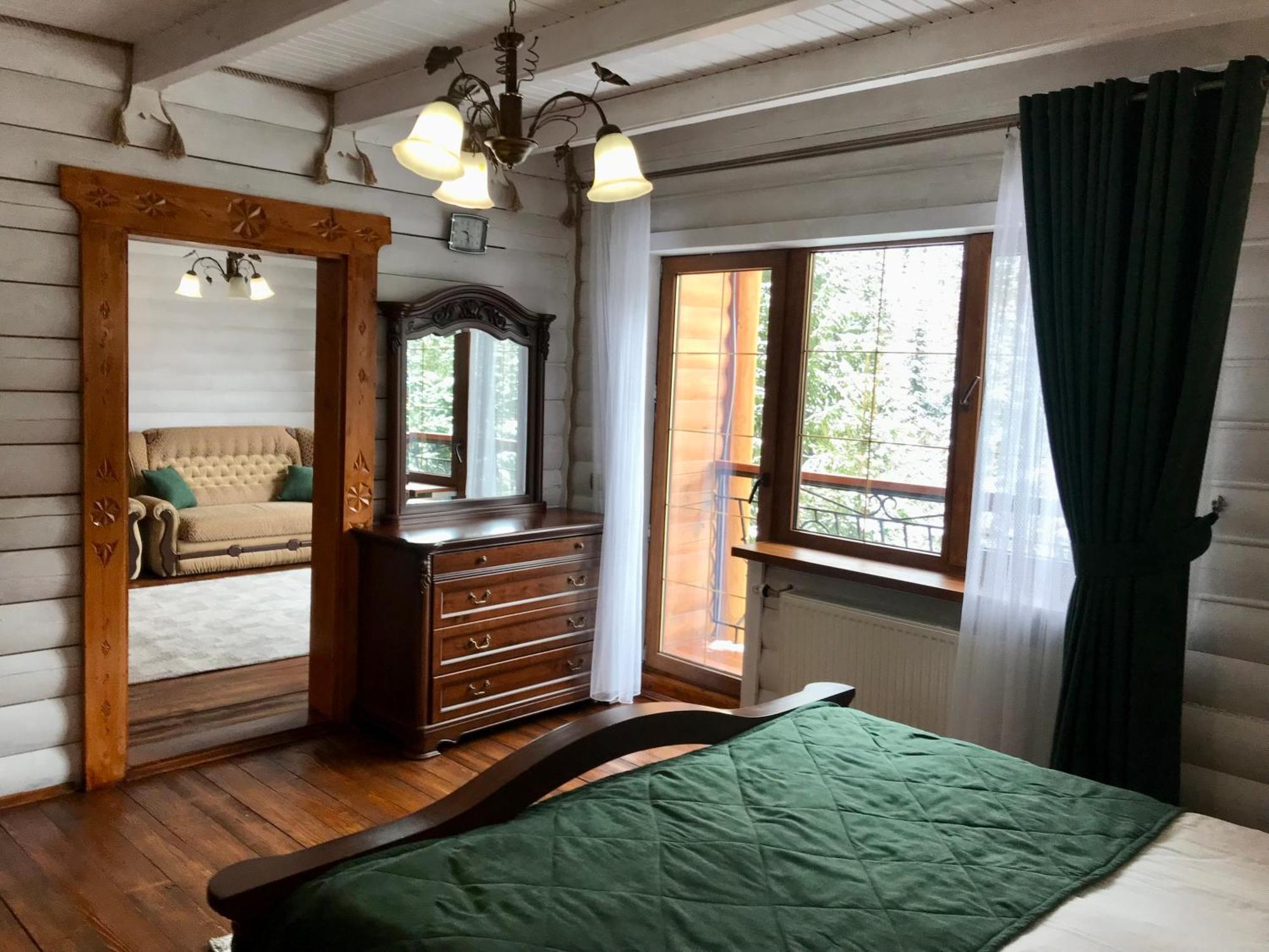 Hotel Dykyi Med Tatariv Dış mekan fotoğraf